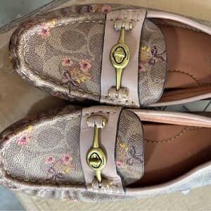 Coach Tan Floral Signature Turn Lock Loafers